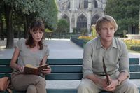 Midnight-in-paris-owen-wilson-carla-bruni