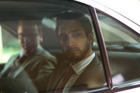 The-reluctant-fundamentalist-movie-review-riz-ahmed-kiefer-sutherland