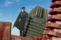 Star-trek-into-darkness-movie-review-benedict-cumberbatch