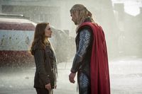Thor-the-dark-world-movie-review-marvel-chris-hemsworth-natalie-portman