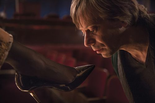 Venus-in-fur-movie-review-emmanuelle-seigner-mathieu-amalric-la-venus-à-la-fourrure