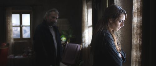 Winter-sleep-movie-review-haluk-bilginer-melisa-sözen