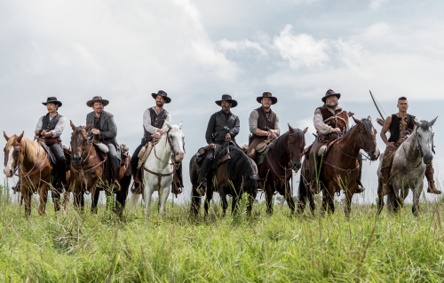 The-magnificent-seven-movie-review-denzel-washington-chris-pratt-byung-hun-lee-ethan-hawke-manuel-garcia-rulfo-vincent-donofrio-martin-sensmeier
