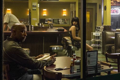 The-equalizer-movie-review-denzel-washington-chloë-grace-moretz
