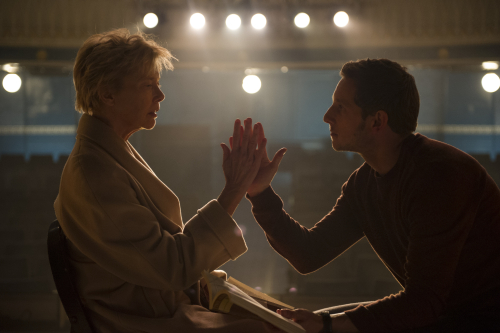 Film-stars-dont-die-in-liverpool-movie-review-annette-bening-jamie-bell