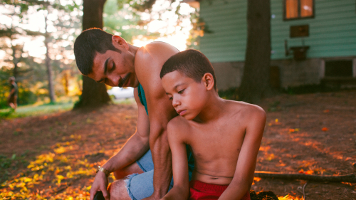 We-the-animals-movie-reviews-evan-rosado-raúl-castillo