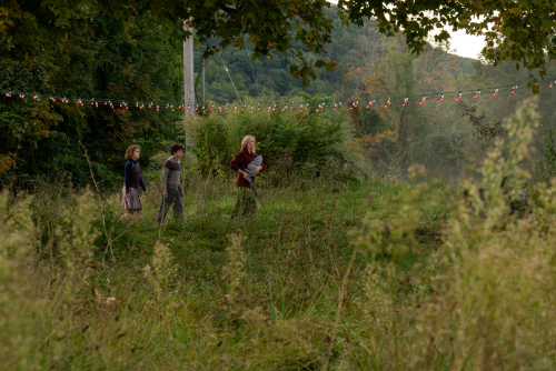 A-quiet-place-part-ii-movie-review-emily-blunt-noah-jupe-millicent-simmonds