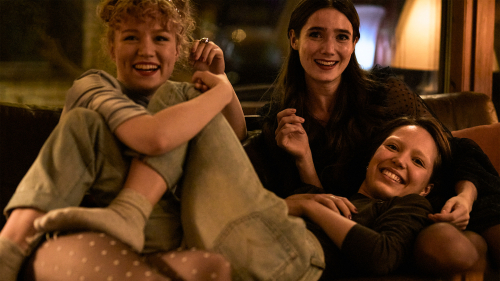 Girl-picture-movie-review-eleonoora-kauhanen-aamu-milonoff-linnea-leino