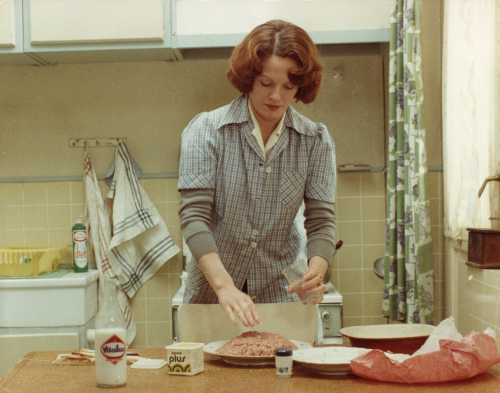 Jeanne-dielman-23-quai-du-commerce-1080-bruxelles-movie-review-delphine-seyrig