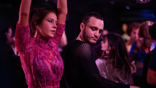 Passages-movie-review-ira-sachs-franz-rogowski-adèle-exarchopoulos