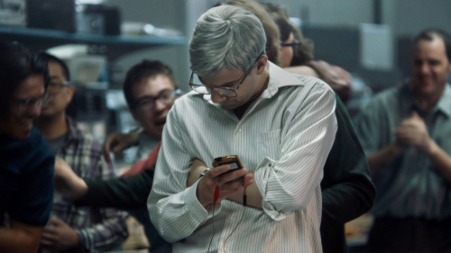 Blackberry-movie-review-jay-baruchel