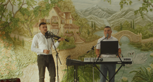 The-klezmer-project-adentro-mío-estoy-bailando-movie-review-vanya-lemen-andrii-drahun