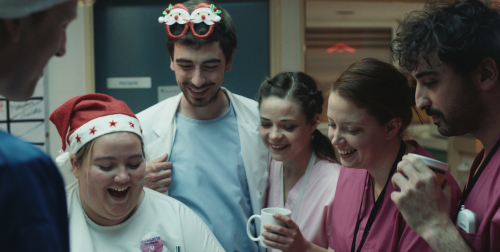 Midwives-sages-femmes-movie-review-quentin-vernede-lucie-mancipoz-simon-roth-marine-gesbert-héloïse-janjaud-tarik-kariouh