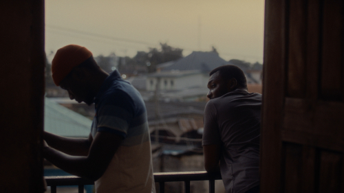 All-the-colours-of-the-world-are-between-black-and-white-movie-review-riyo-david-tope-tedela