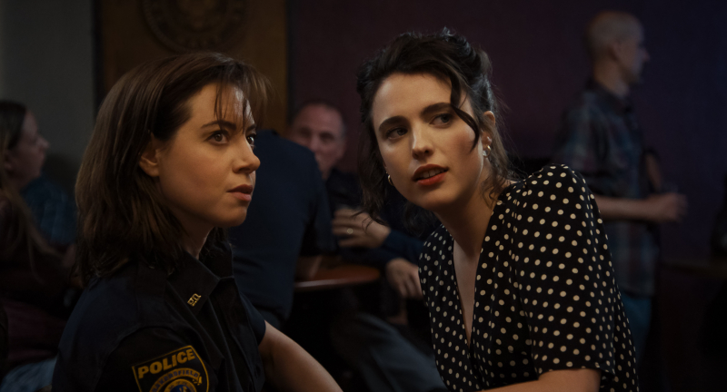 Honey-dont-movie-review-margaret-qualley-aubrey-plaza